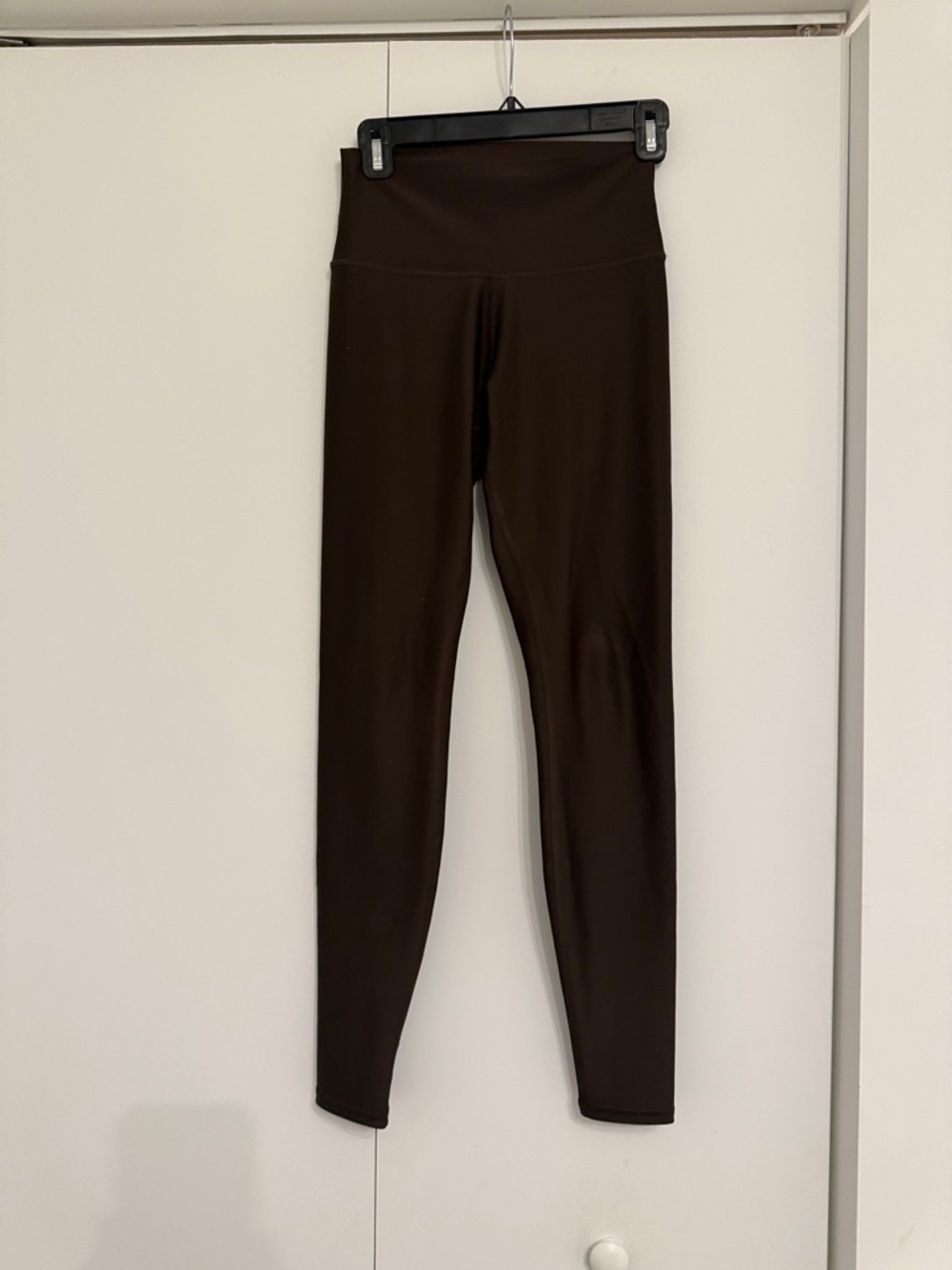ALO Yoga Dark Brown High-Waist Leggings (matching bra available)